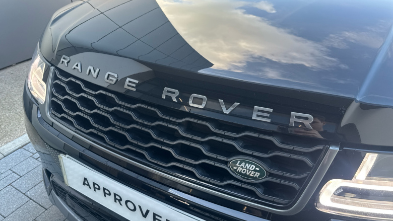 Land Rover Range Rover Sport 3.0 D300 HSE Silver 5dr Auto Diesel Estate